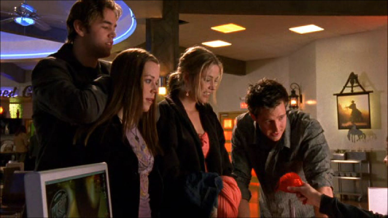 Illustration for article titled Veronica Mars: “Mars, Bars”/“Papa’s Cabin”